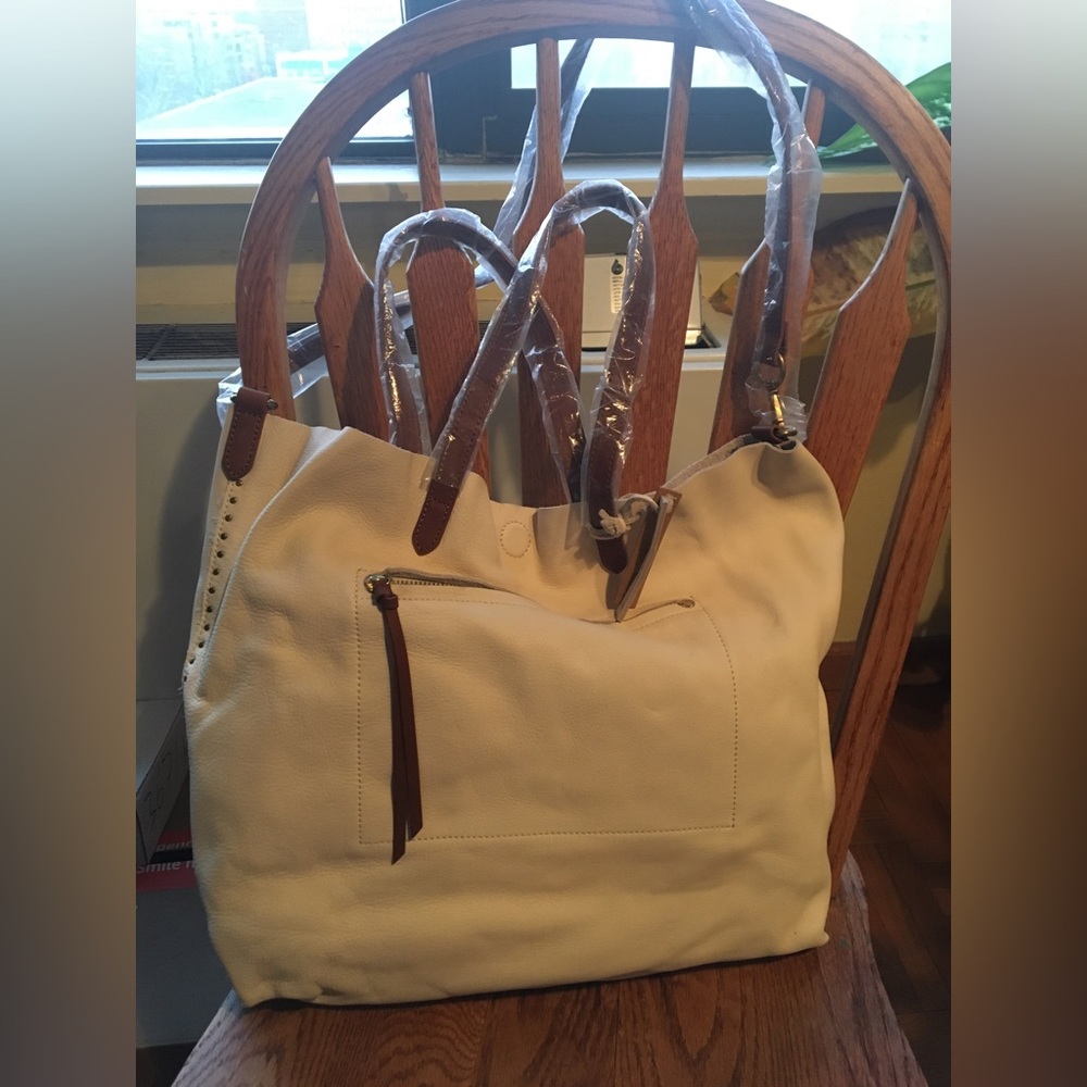 NWT Linea Pelle Cream Leather Tote W Stud Detail & Crossbody